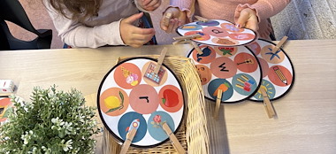 Lesmateriaal Ronde knijpkaarten o t/m z. van auteur Kleuterjuf Monique slide 2