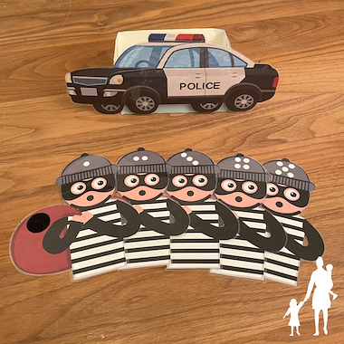 Lesmateriaal thema politie - Help de politie boeven vangen KLEUTERS van auteur Nanny Melissa slide 3