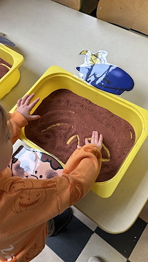 Lesmateriaal Krullenpiet van auteur Juftanie slide 2