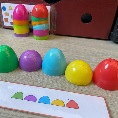 Lesmateriaal Halve eitjes sorteren - groot/klein van auteur Juf Nathalie_