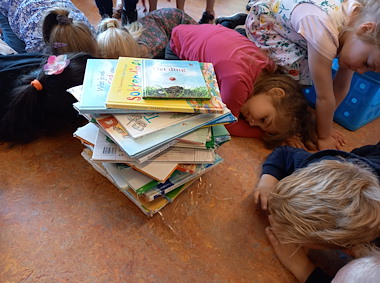 Lesmateriaal pluspakket de kip en het ei - lente van auteur Zwaanzinnig onderwijs slide 3