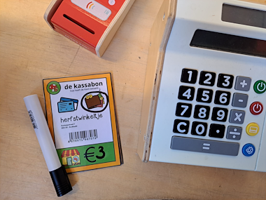 Lesmateriaal herfstwinkeltje  van auteur Zwaanzinnig onderwijs slide 4