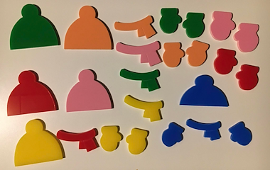 Lesmateriaal sneeuwman aankleden met opdrachtkaarten van auteur Little Play Friends slide 4