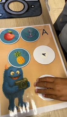 Lesmateriaal Beginklank-spel ALFIE en zijn fototoestel!  van auteur Juf_Cynthia_ slide 2