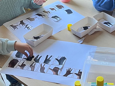 Lesmateriaal Zoek de juiste schaduw bij de hand van auteur Juftanie